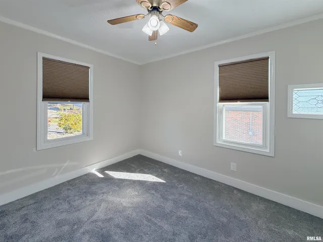 $139,000 | 1002 East Samuel Avenue, Peoria Heights, IL 61616