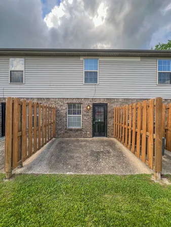 $1,025 | 111 Ballygar Street, Unit 5, Clarksville, TN 37043
