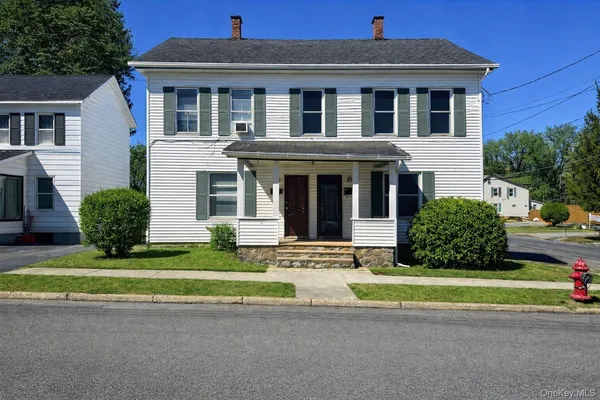 $2,200 | 24 Bennett Street, Unit 24, Port Jervis, NY 12771