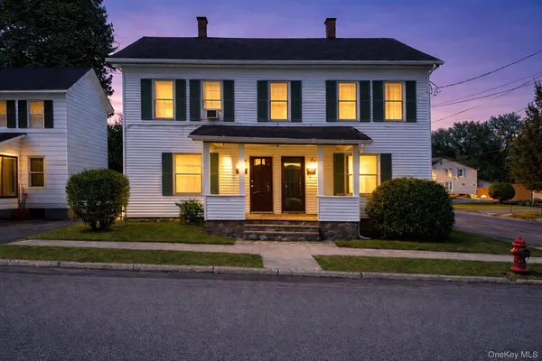 $2,200 | 24 Bennett Street, Unit 24, Port Jervis, NY 12771