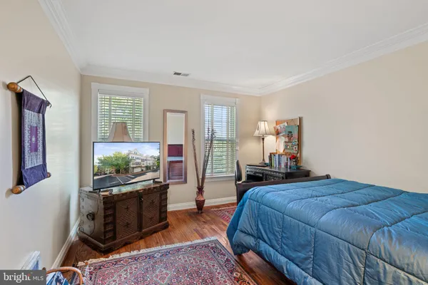 $800,000 | 5115 O'Neill Lane, Alexandria, VA 22304