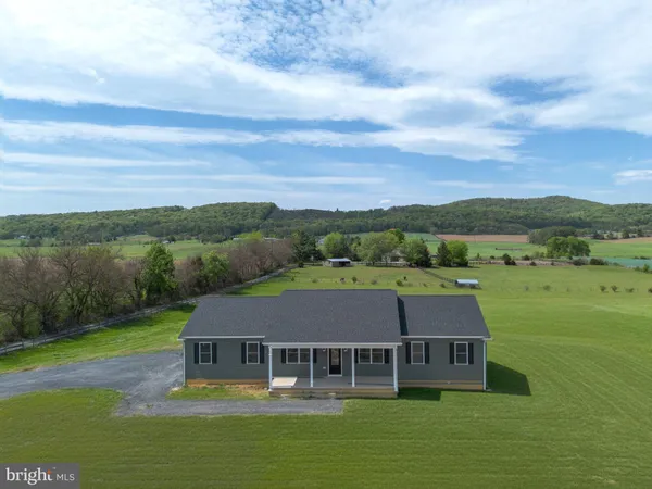 $549,900 | 1611 Pleasant View Road, Mount Jackson, VA 22842