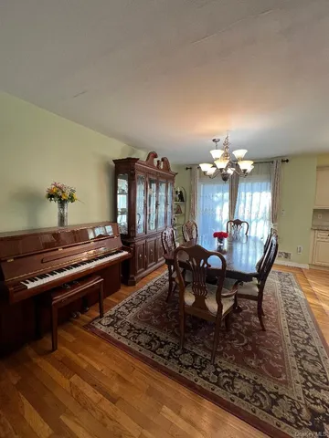 $999,999 | 1 Bristol Court, New City, NY 10956