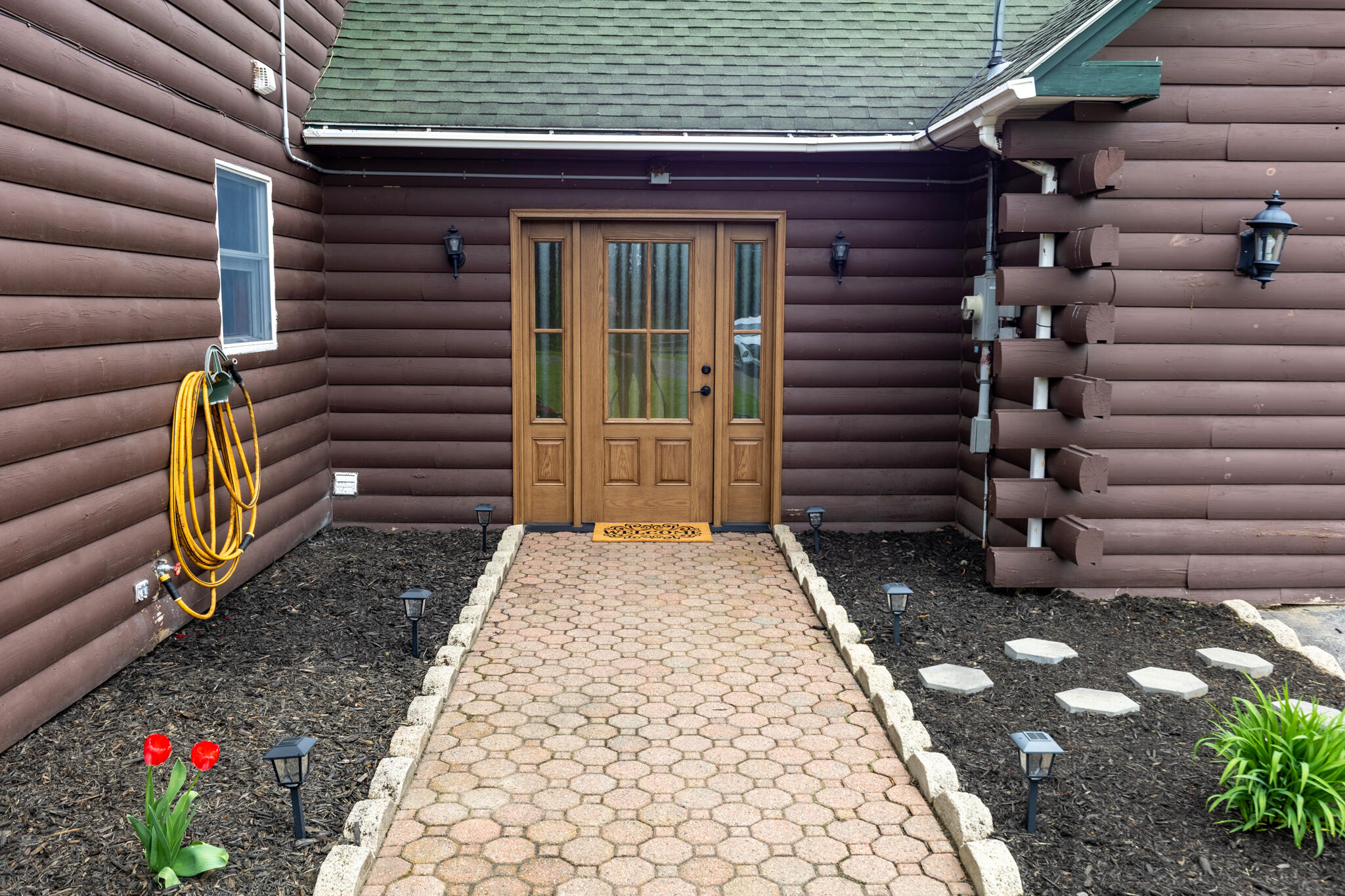 118 County Woods Road Newport, ME 04953 - Photo 14 of 47 front door outside
