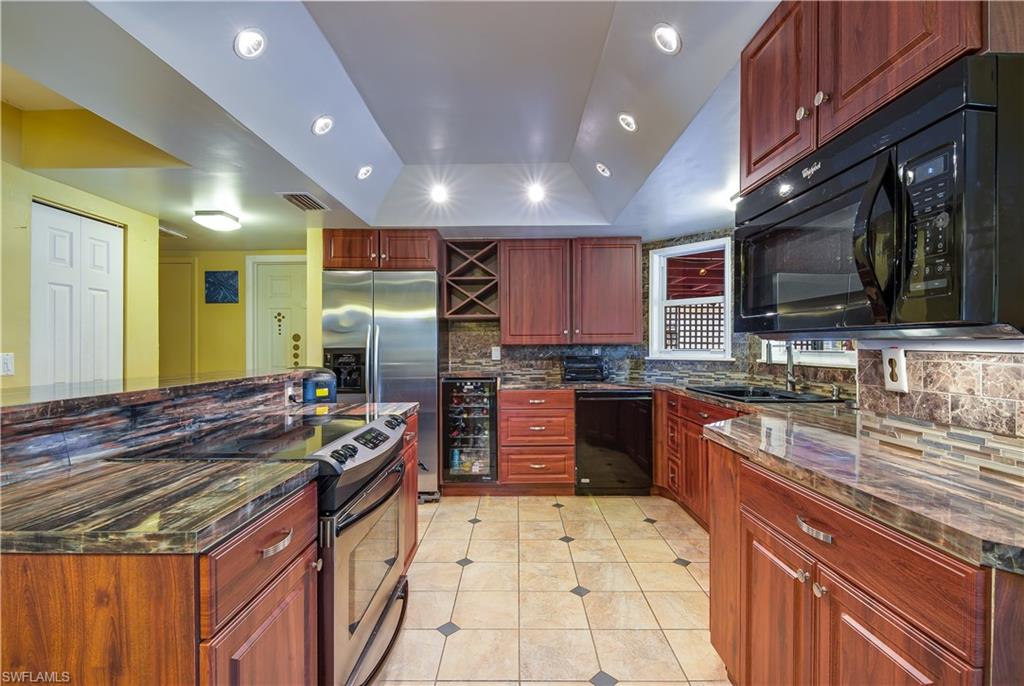 17389 Lee Road Fort Myers, FL 33967 - Photo 2 of 18