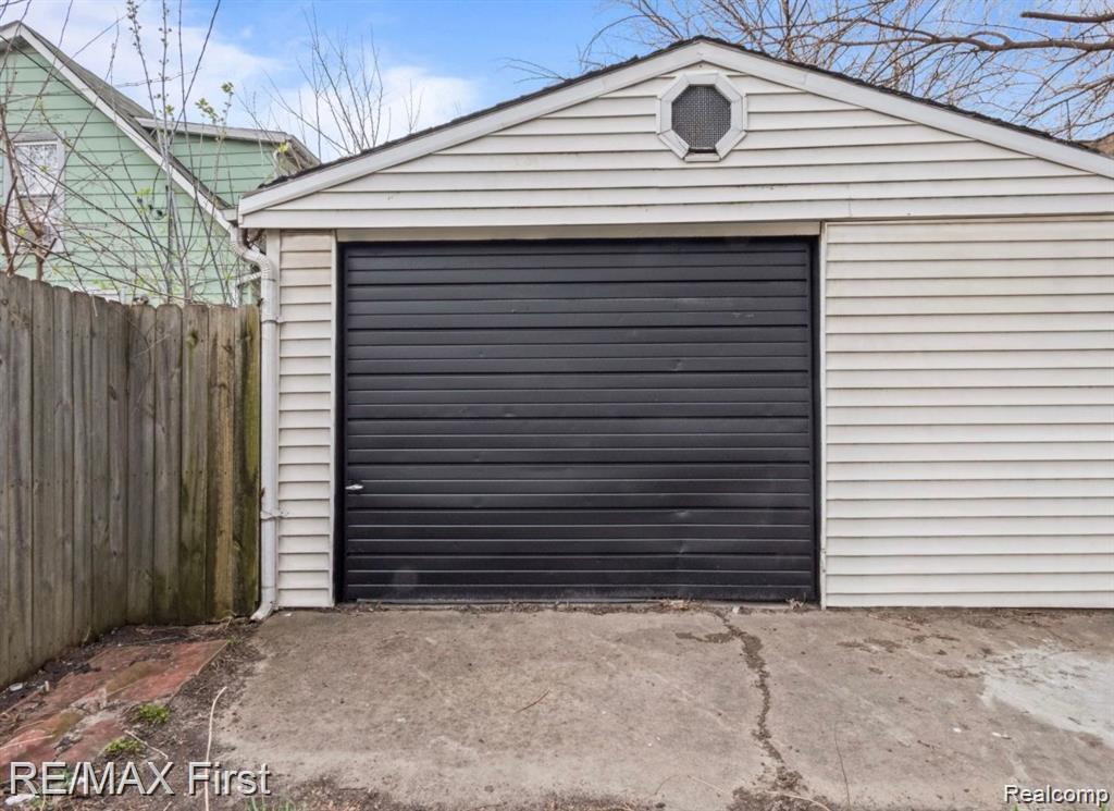 87 East Pleasant Street River Rouge, MI 48218 - Photo 6 of 11