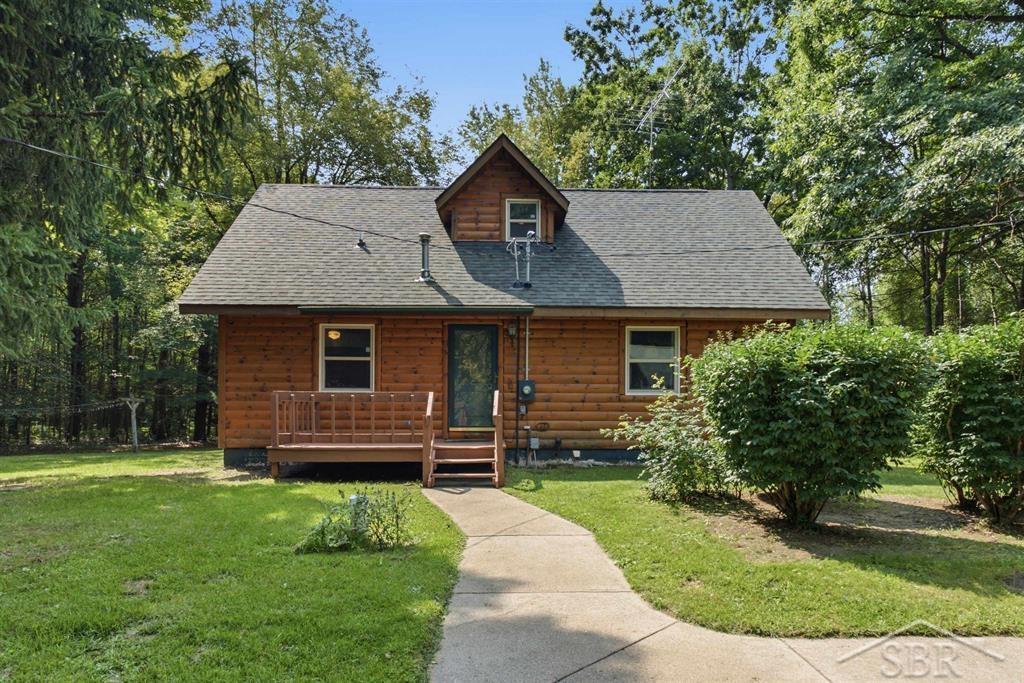 1583 Long Road Beaverton, MI 48612 - Photo 2 of 40 Gallery Image 2