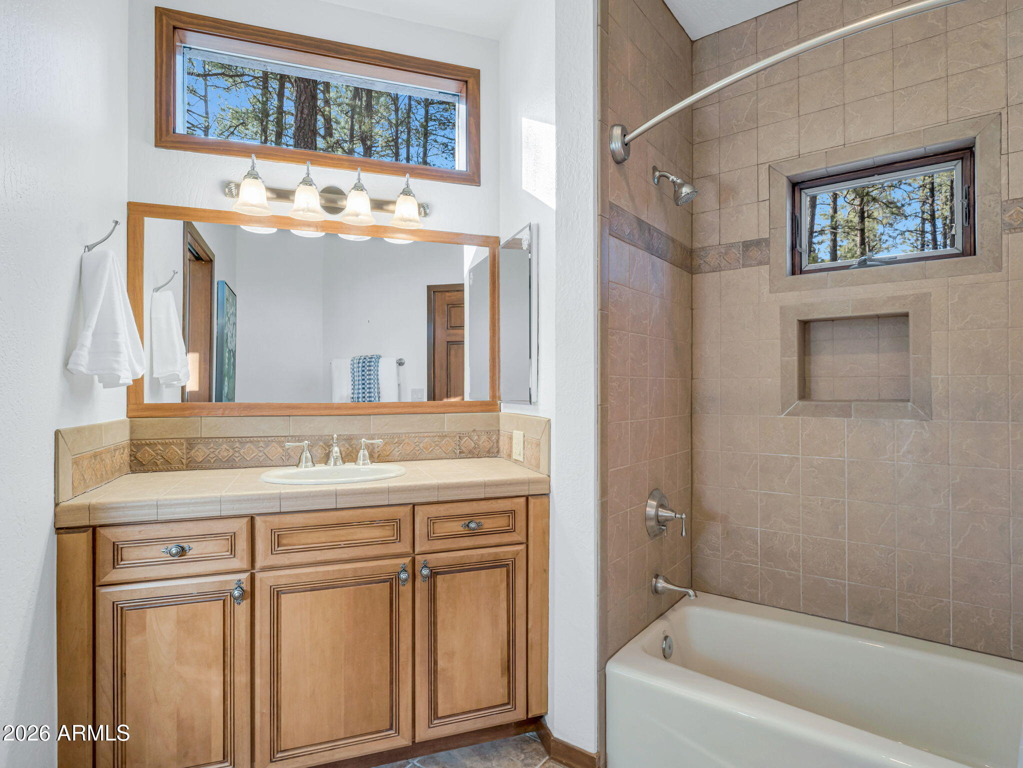 4384 Griffiths Spring Flagstaff, AZ 86005 - Photo 18 of 60 Bathroom #2
