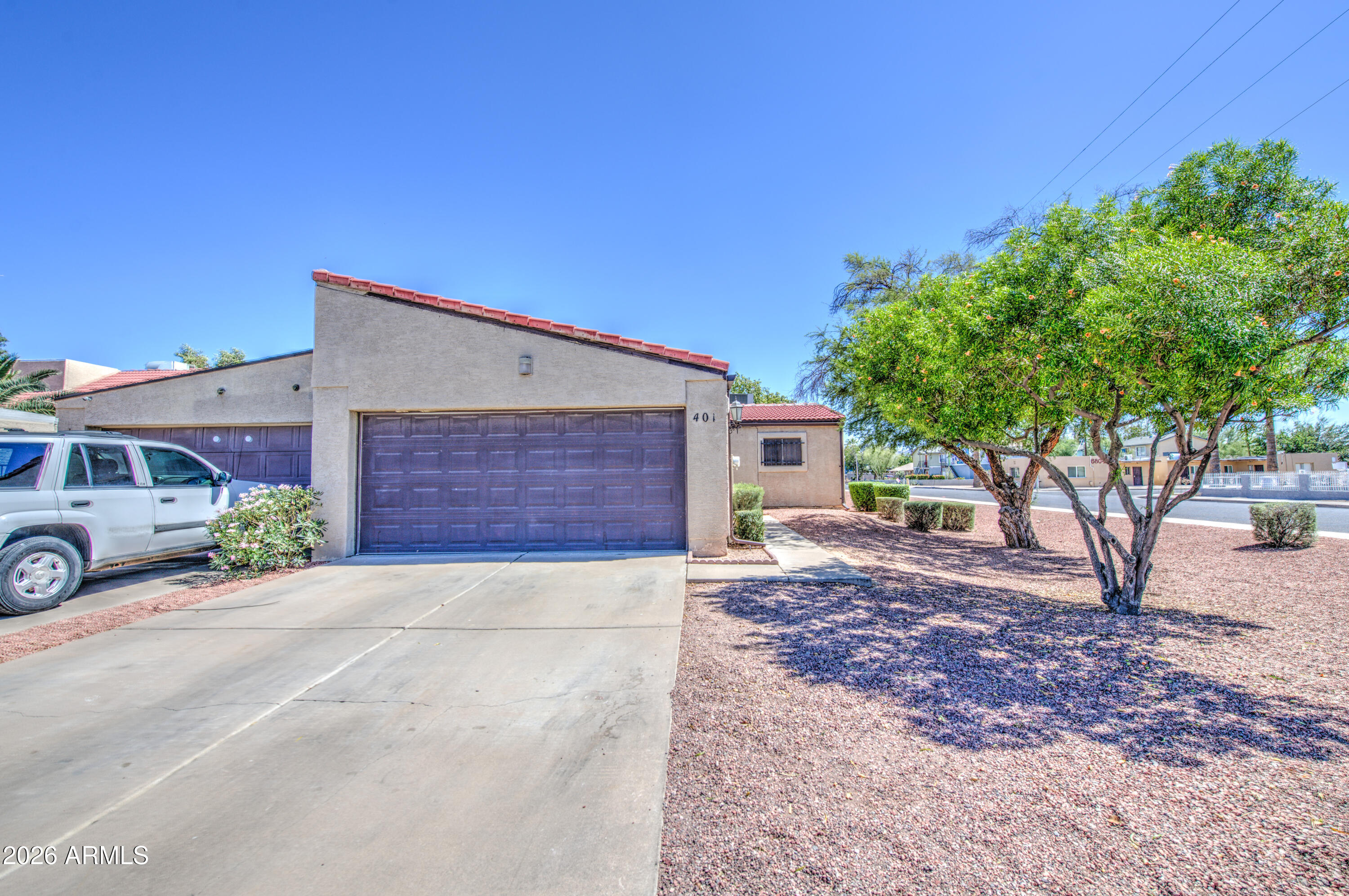 401 East Pecan Road Phoenix, AZ 85040 - Photo 2 of 21