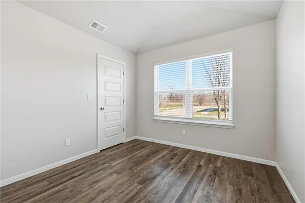 $342,500 | 21826 South Franklin Street, Spring Hill, KS 66083