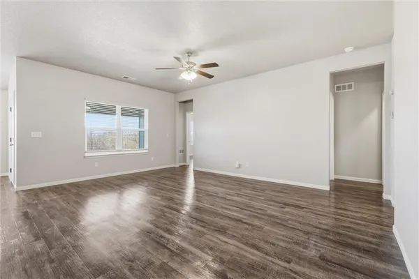 $342,500 | 21826 South Franklin Street, Spring Hill, KS 66083