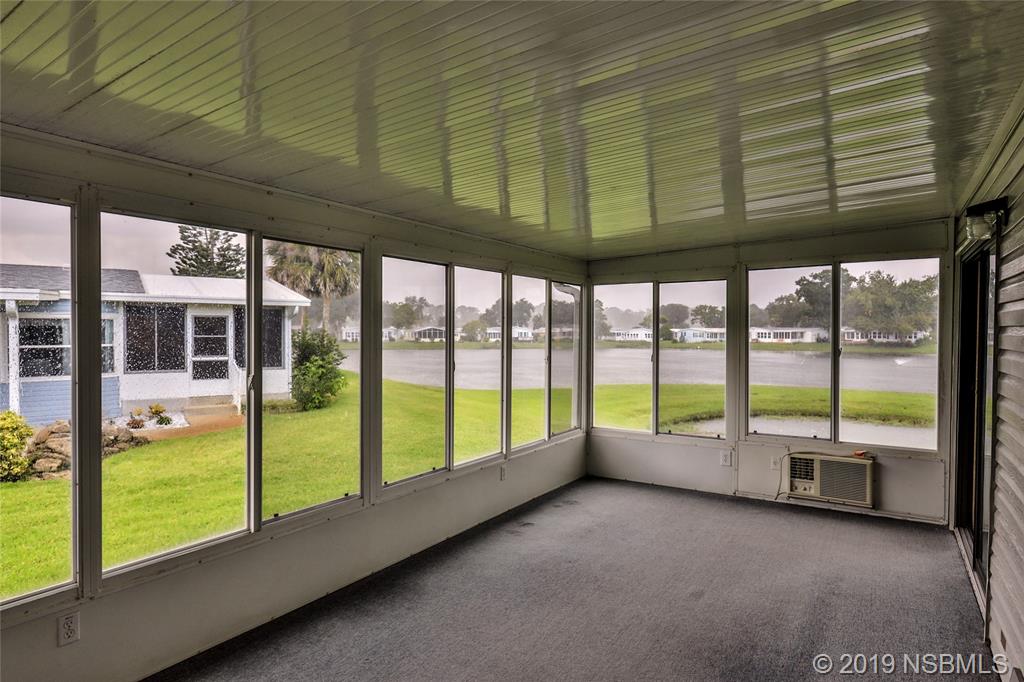 803 Navigators Way Edgewater, FL 32141 - Photo 5 of 27 a view of an interior of the house
