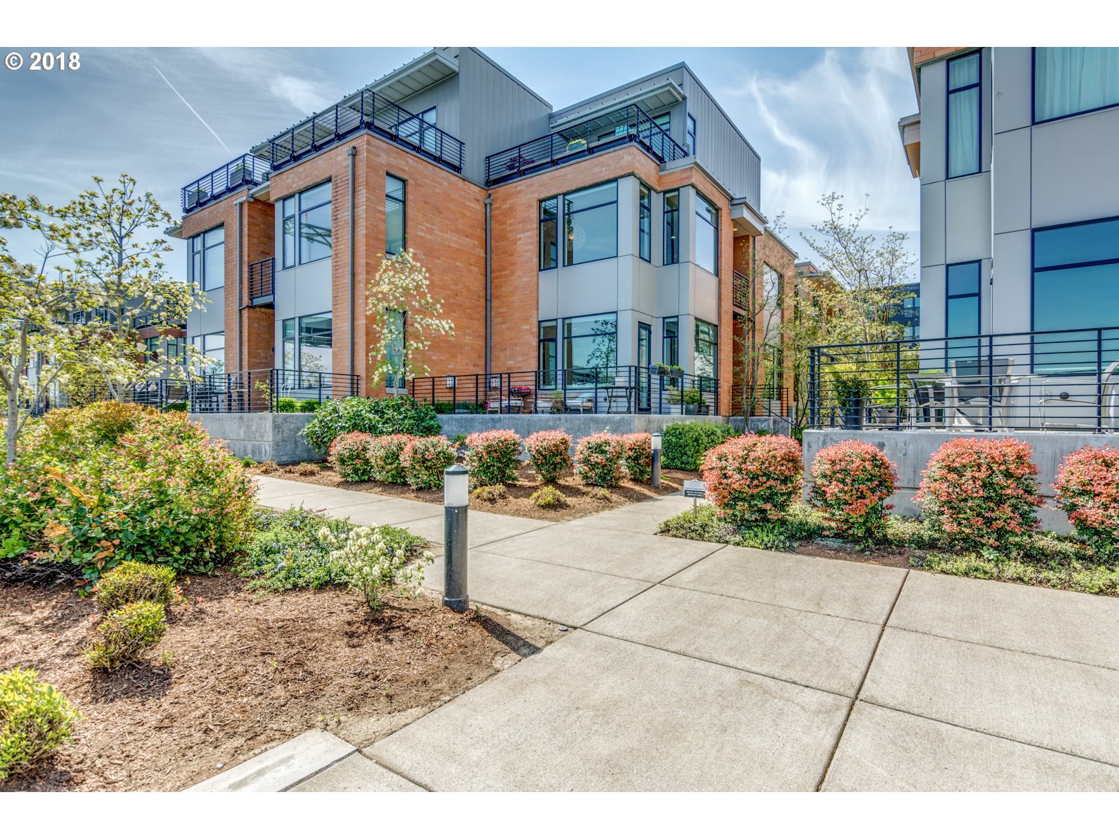 1662 Northwest Riverscape Street Portland, OR 97209 - Photo 1 of 32 Gallery Image 1