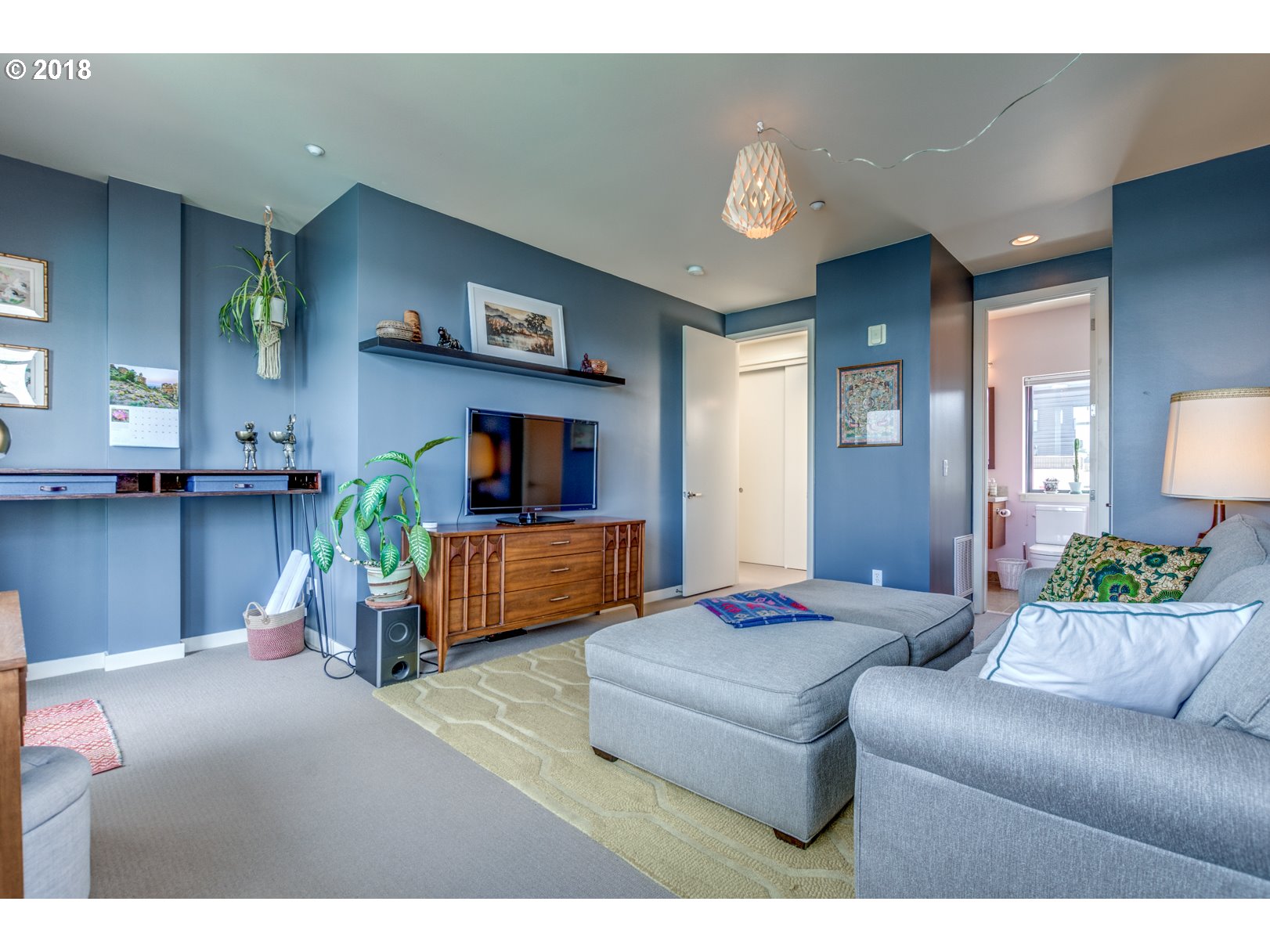 1662 Northwest Riverscape Street Portland, OR 97209 - Photo 19 of 32 Gallery Image 19
