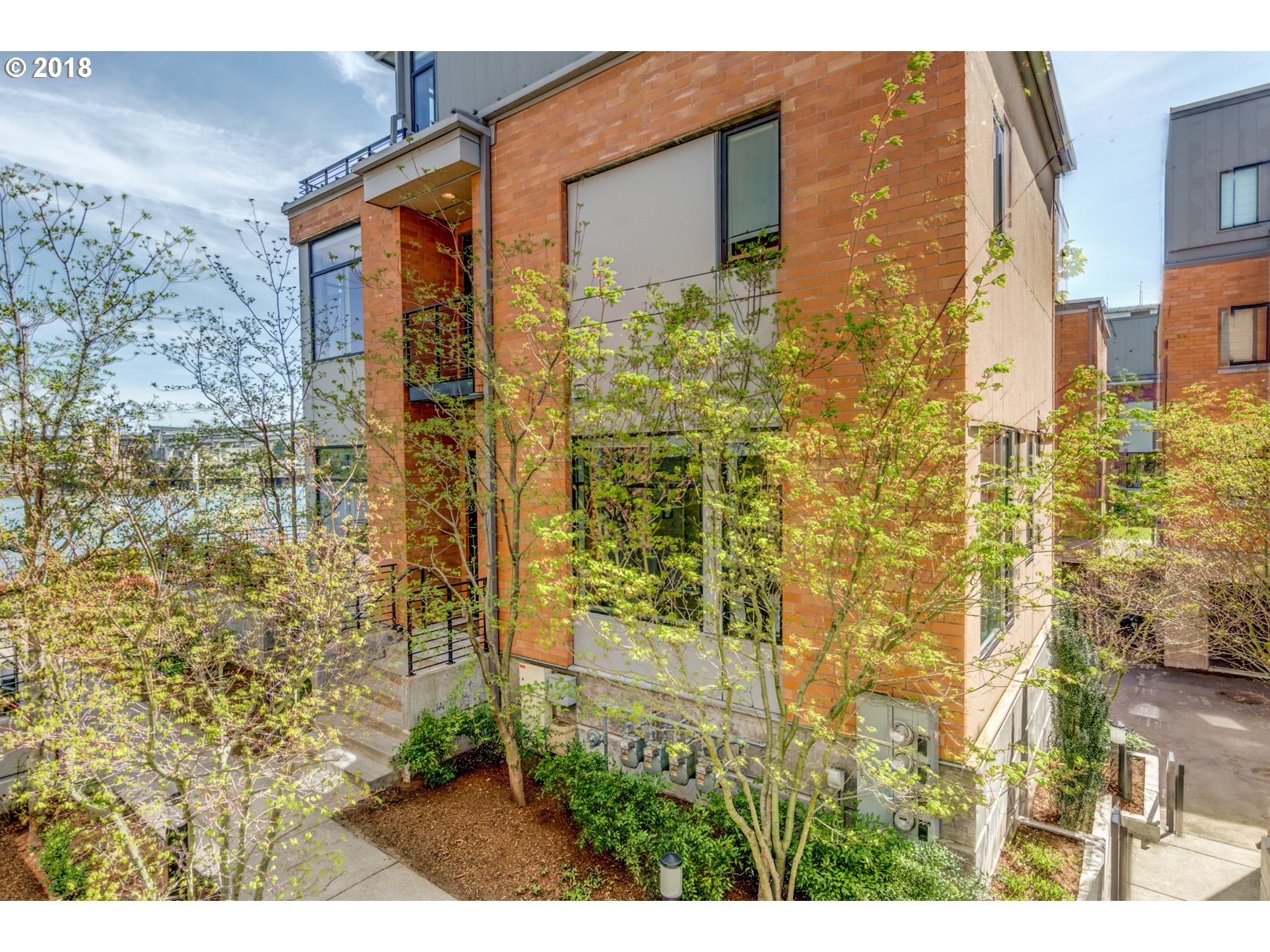 1662 Northwest Riverscape Street Portland, OR 97209 - Photo 29 of 32 Gallery Image 29