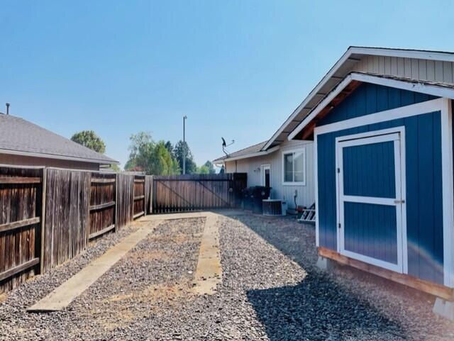 1775 Jessica Circle Central Point, OR 97502 - Photo 38 of 38 pic9