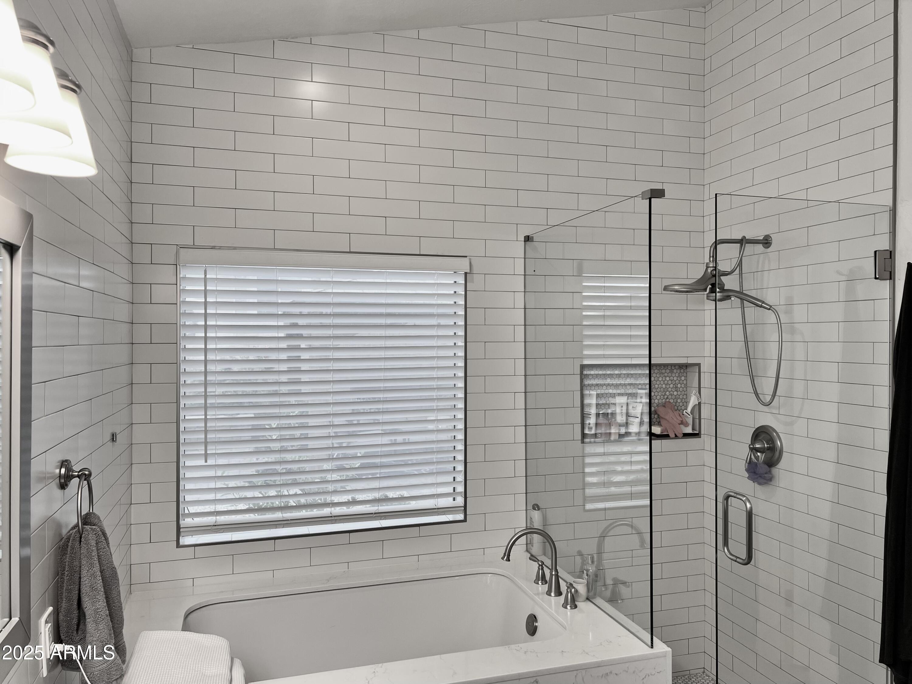 1233 East Redfield Road Phoenix, AZ 85022 - Photo 27 of 49 IMG_3522