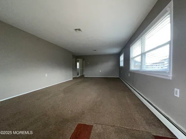 $1,900 | 554 Jamaica Boulevard, Toms River, NJ 08757