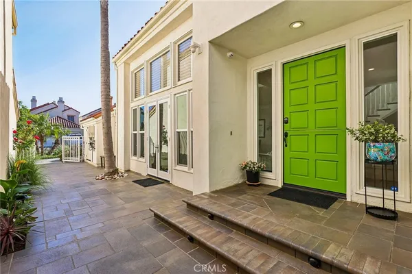$2,698,000 | 3161 Portofino Circle, Huntington Beach, CA 92649