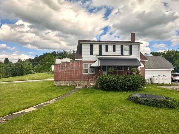 $247,000 | 427 Highway 271, Ligonier, PA 15658