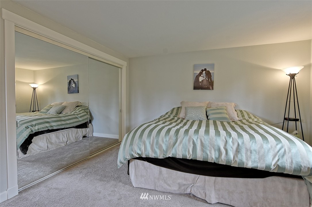 318 217th Place Southwest Bothell, WA 98021 - Photo 12 of 22