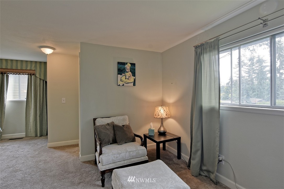 318 217th Place Southwest Bothell, WA 98021 - Photo 13 of 22