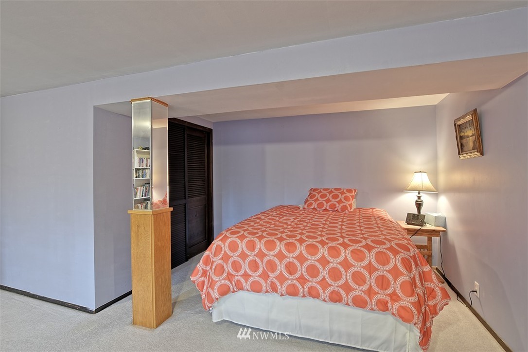318 217th Place Southwest Bothell, WA 98021 - Photo 18 of 22
