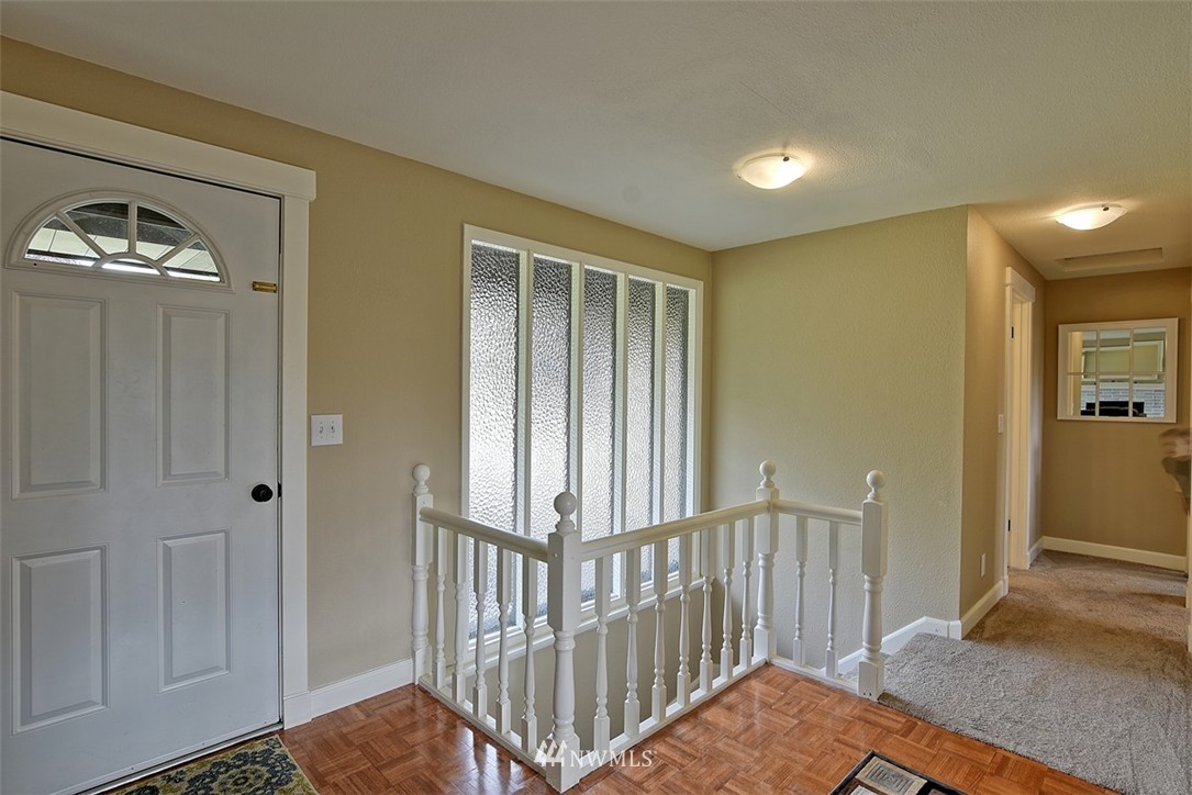 318 217th Place Southwest Bothell, WA 98021 - Photo 8 of 22