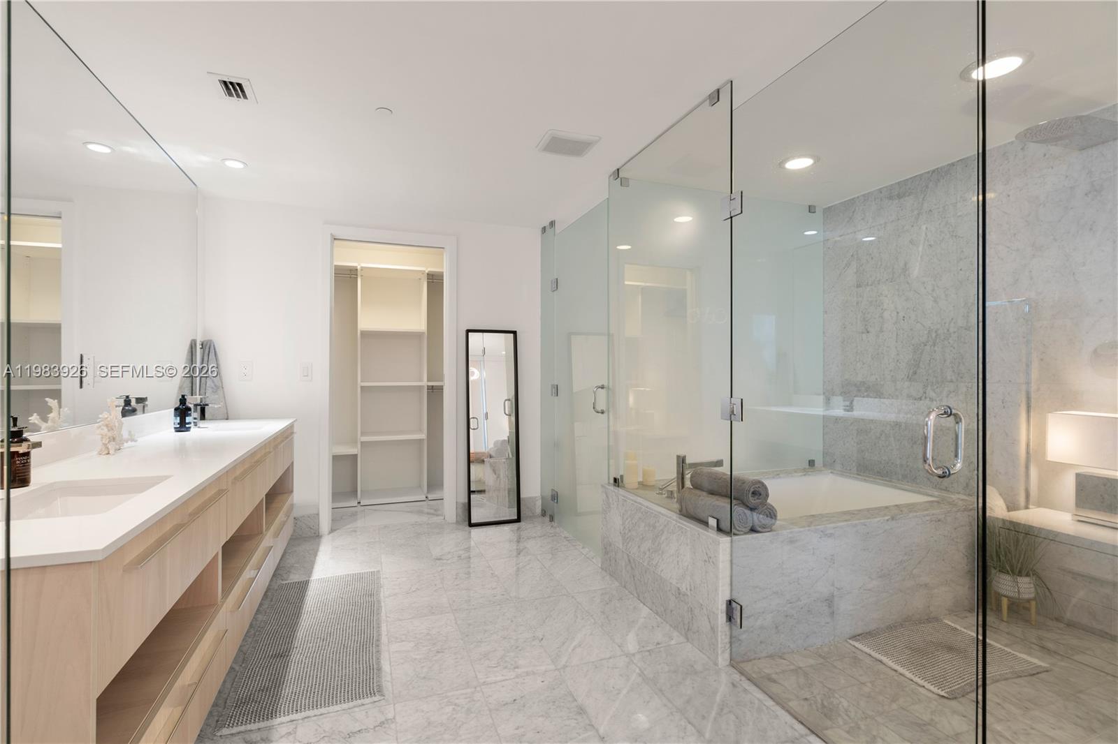 3131 Northeast 7th Avenue, Unit 1202 Miami, FL 33137 - Photo 20 of 37