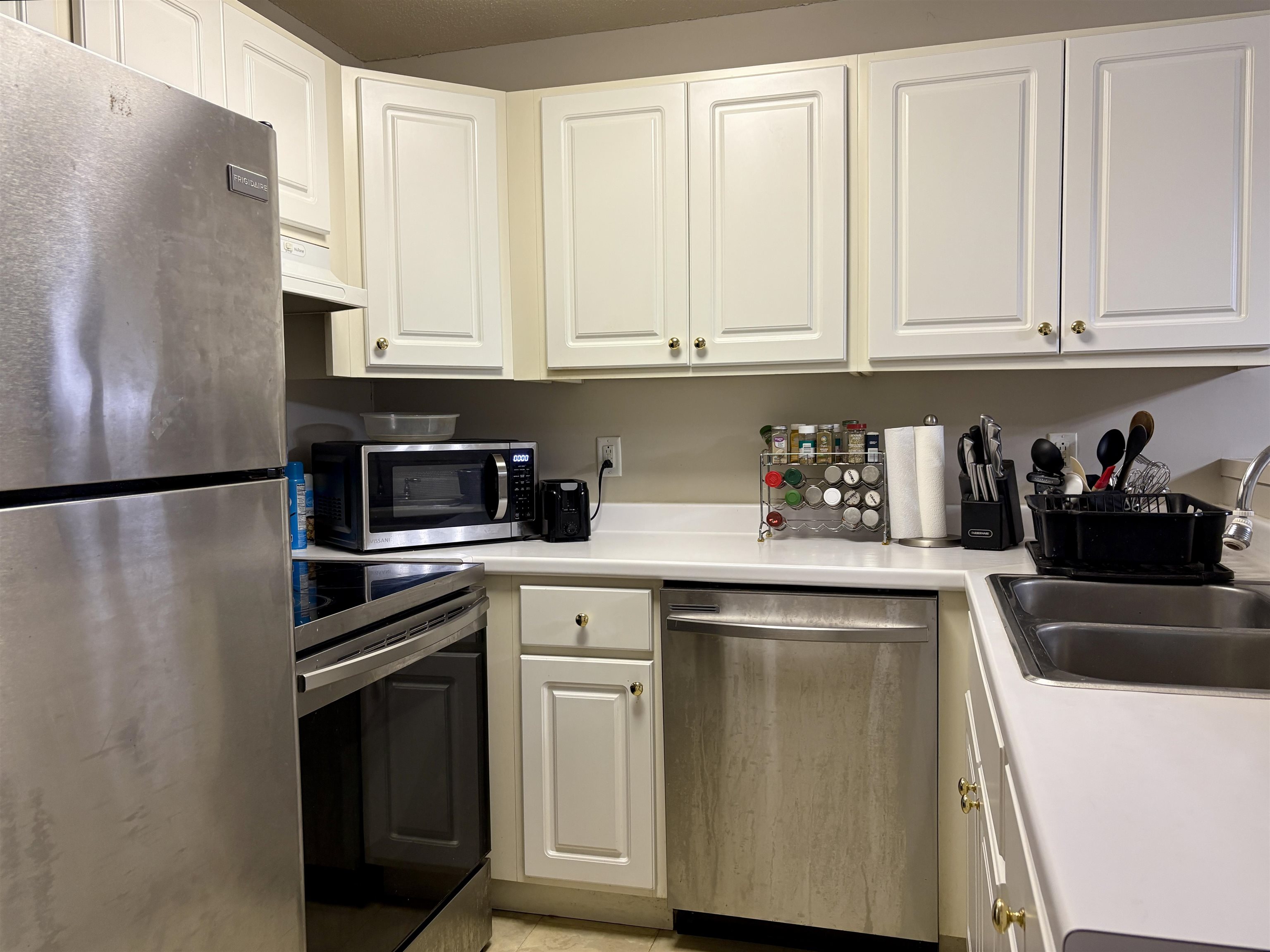 35 Seminary Hill Road, Unit 31 Lebanon, NH 03784 - Photo 5 of 21