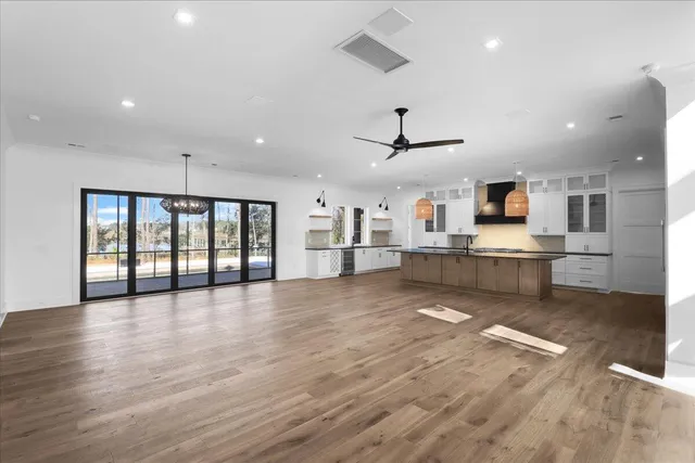 $3,299,000 | 3917 Delinger Dr Mount, Mount Pleasant, SC 29466