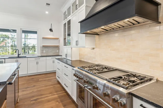 $3,299,000 | 3917 Delinger Dr Mount, Mount Pleasant, SC 29466