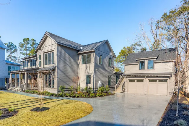 $3,299,000 | 3917 Delinger Dr Mount, Mount Pleasant, SC 29466