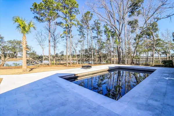 $3,299,000 | 3917 Delinger Dr Mount, Mount Pleasant, SC 29466