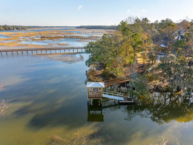 $3,299,000 | 3917 Delinger Dr Mount, Mount Pleasant, SC 29466