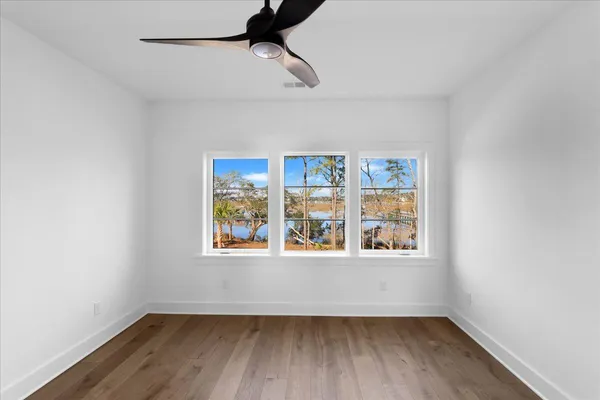 $3,299,000 | 3917 Delinger Dr Mount, Mount Pleasant, SC 29466