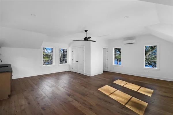 $3,299,000 | 3917 Delinger Dr Mount, Mount Pleasant, SC 29466