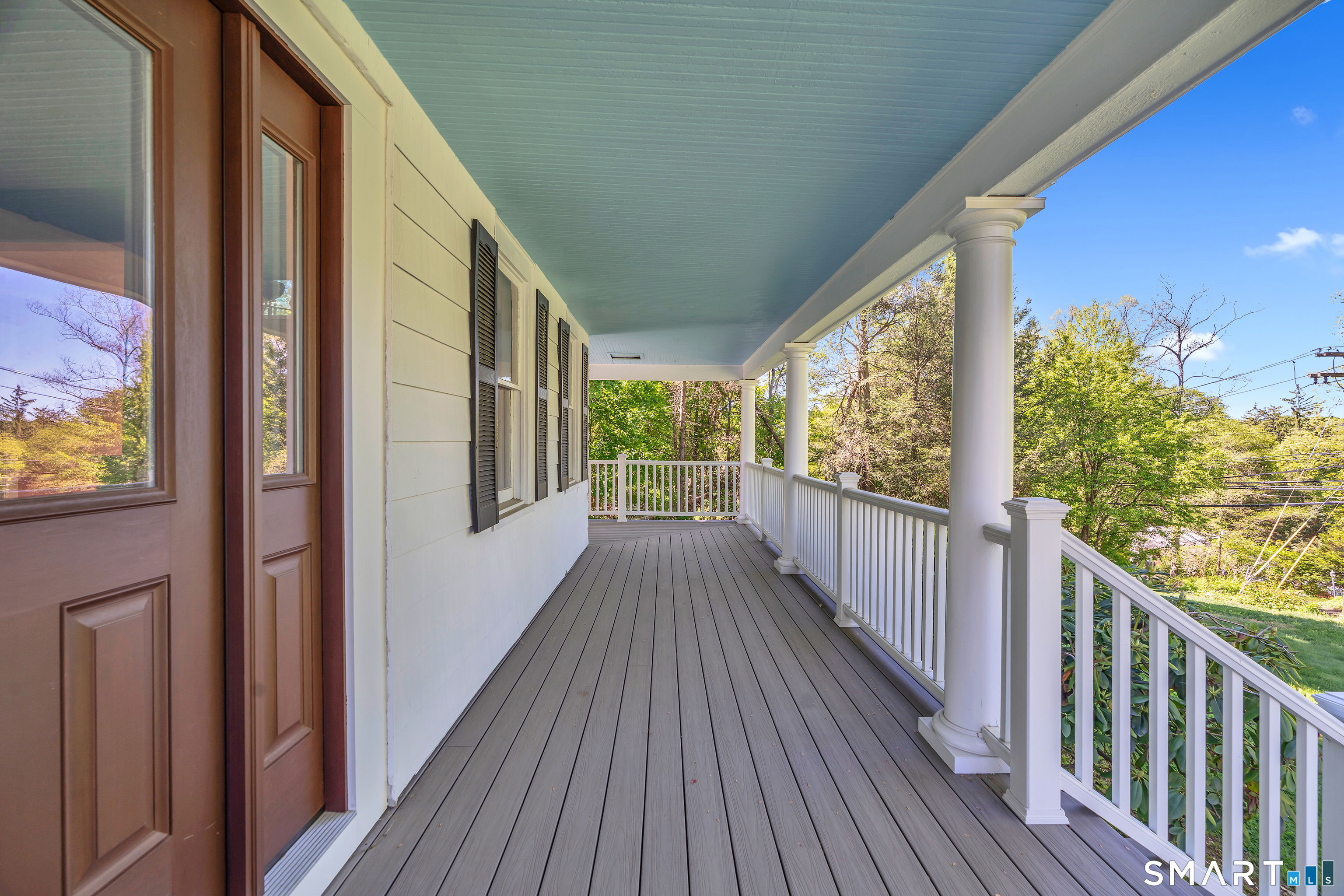 286 Daniels Farm Road Trumbull, CT 06611 - Photo 11 of 35