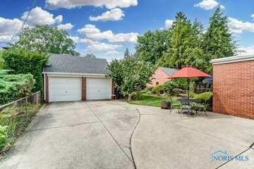 2341 Cheltenham Road Toledo, OH 43606 - Photo 37 of 38 Photo 38