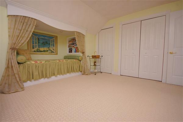 14 Mansfield Road Middleton, MA 01949 - Photo 17 of 30 Gallery Image 17