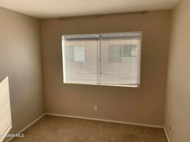 $2,400 | 2033 Calle La Sombra, Unit 4, Simi Valley, CA 93063