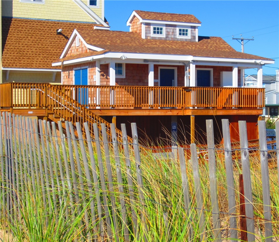 11 Collins Avenue Westerly, RI 02891 - Photo 36 of 43