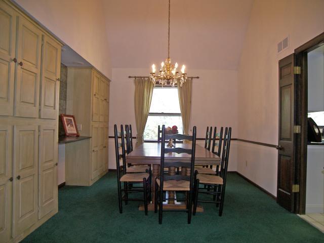 1260 Windham Road Columbus, OH 43220 - Photo 3 of 18 Gallery Image 3