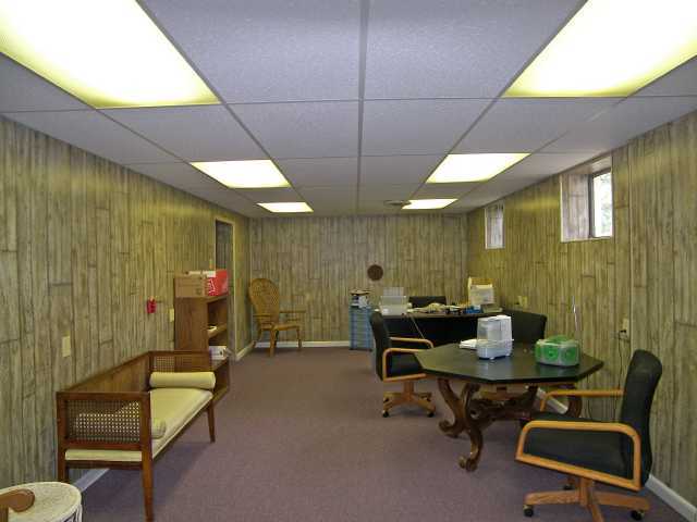 1260 Windham Road Columbus, OH 43220 - Photo 9 of 18 Gallery Image 9