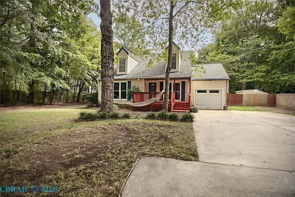 $380,000 | 7107 Lord Carrington Drive, Gloucester, VA 23061