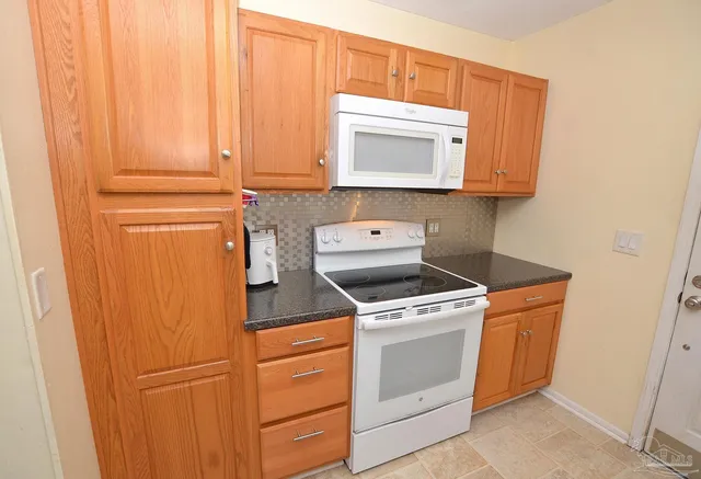 a close view of sink