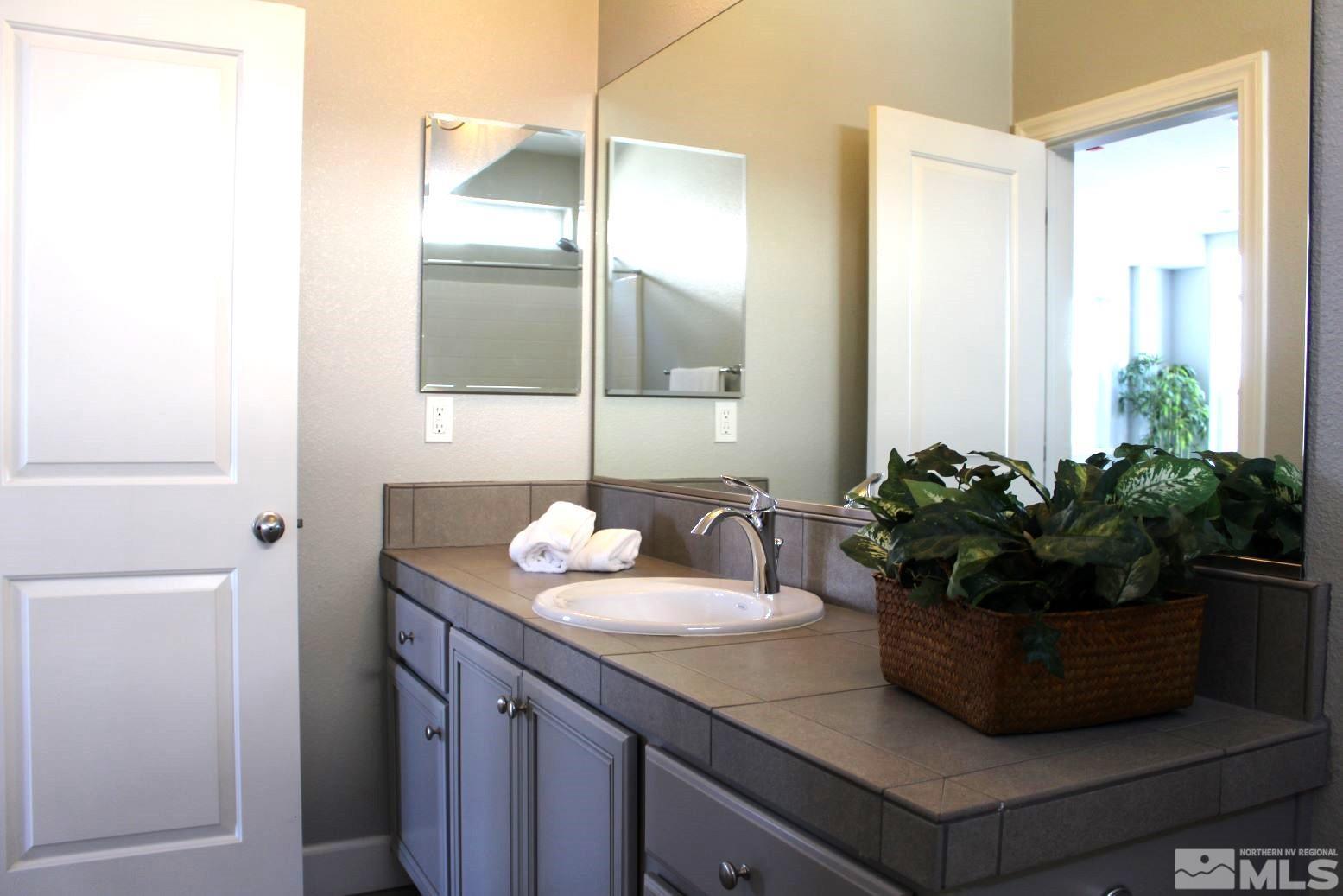 1950 Dark Horse Road, Unit A Reno, NV 89521 - Photo 36 of 39 Photo 37