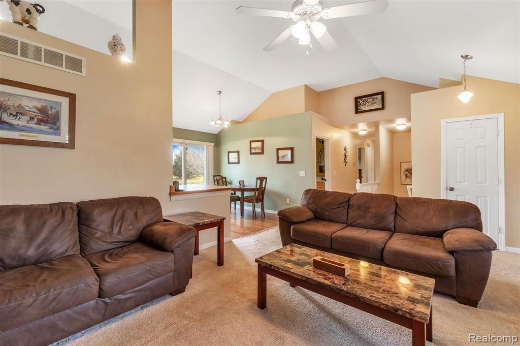 10893 Converse Road Fowlerville, MI 48836 - Photo 28 of 38