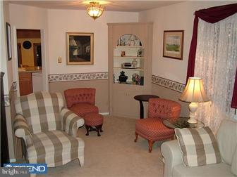 1521 Lucon Road Oreland, PA 19075 - Photo 2 of 10 Living Room