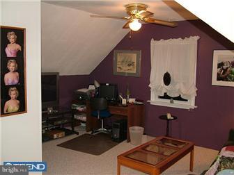 1521 Lucon Road Oreland, PA 19075 - Photo 9 of 10 Bedroom